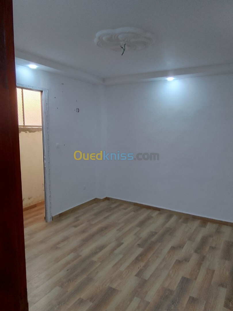 Location Appartement F1 Blida Beni tamou