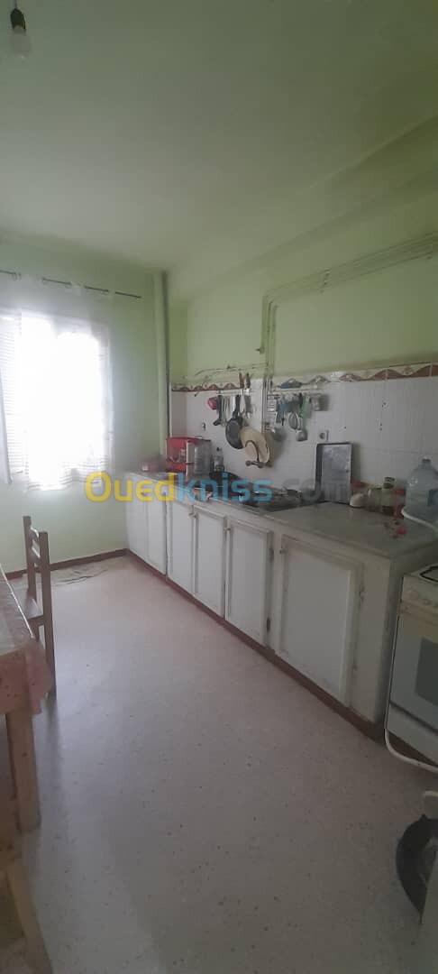 Vente Appartement F3 Alger Bordj el bahri