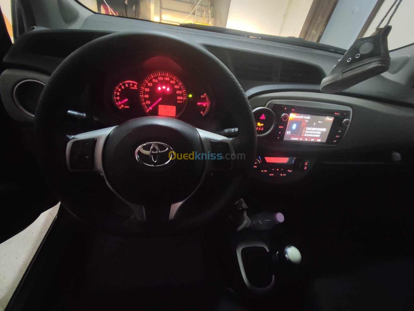 Toyota Yaris 2013 Touch Active