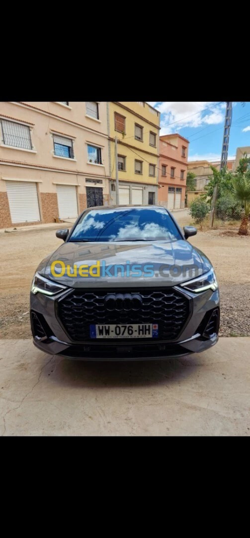 Audi Q3 sline quattro 2023 Ad bleu supprimé