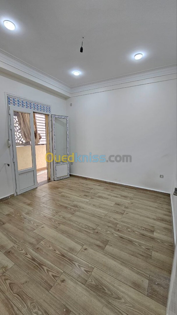 Vente Appartement F4 Alger Bordj el bahri