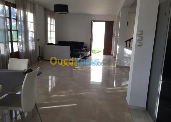 Location Villa Alger El mouradia