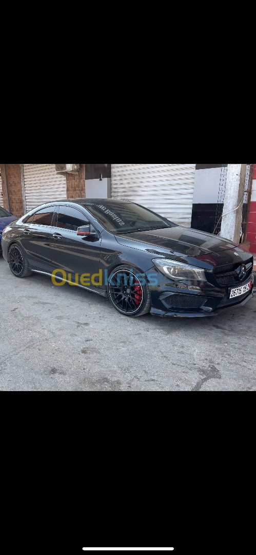 Mercedes CLA 2015 Coupé Edition 1