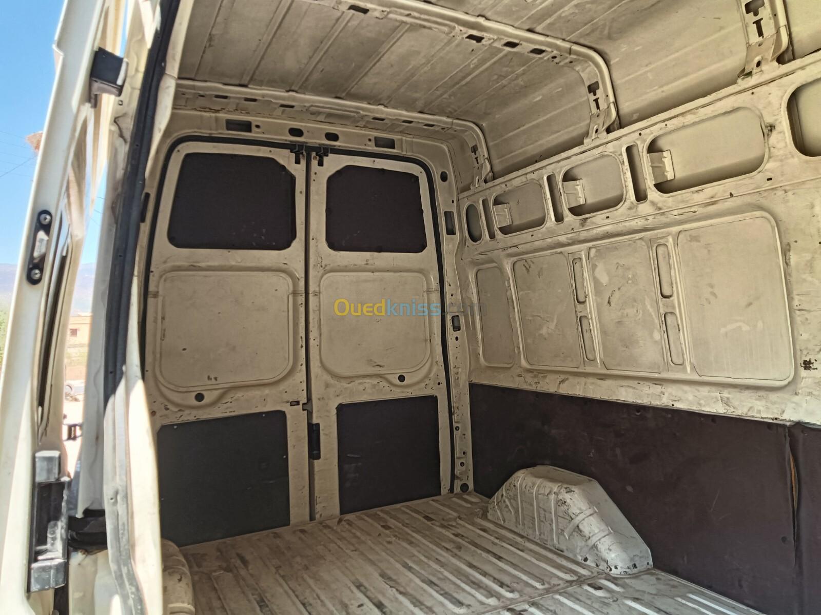 Ford Transit 2005