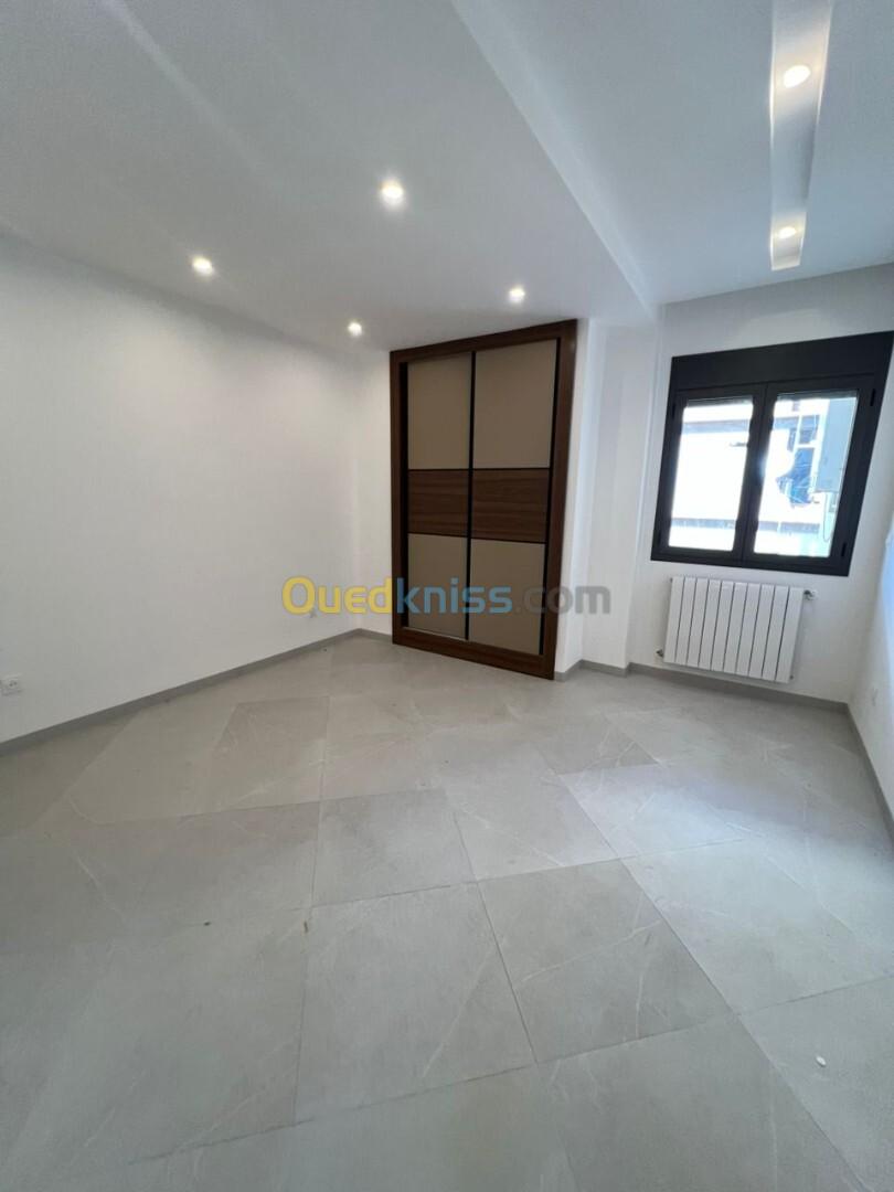 Vente Appartement F4 Alger Dely brahim