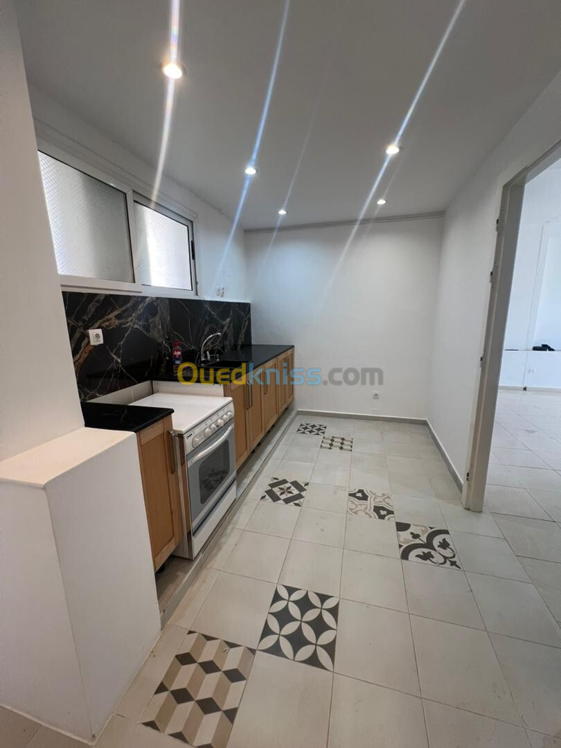 Location Appartement F4 Alger El biar