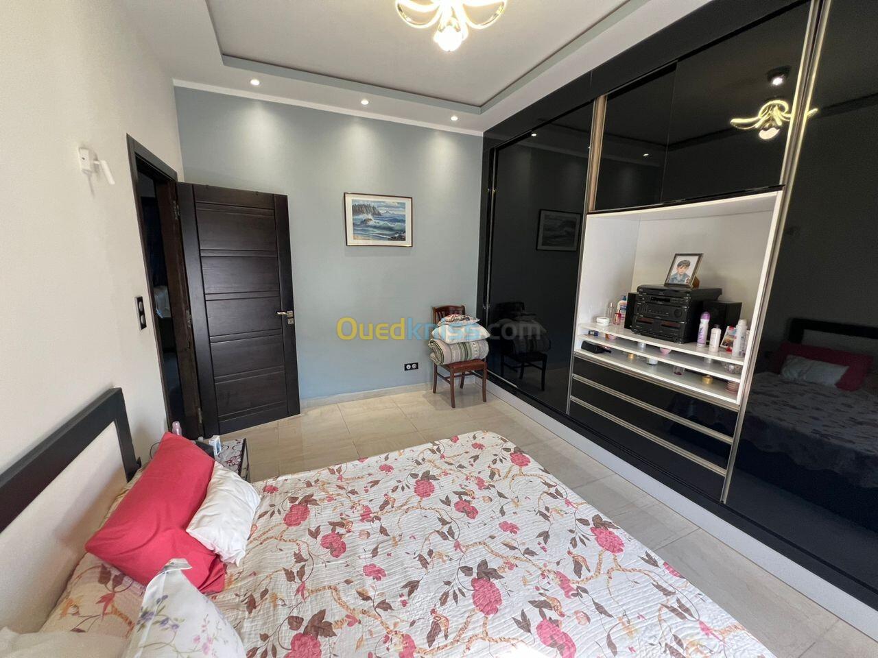 Location Appartement F4 Alger Hydra