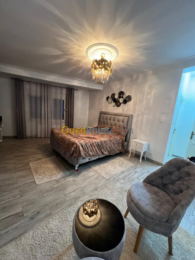 Location Appartement F5 Alger Bir mourad rais