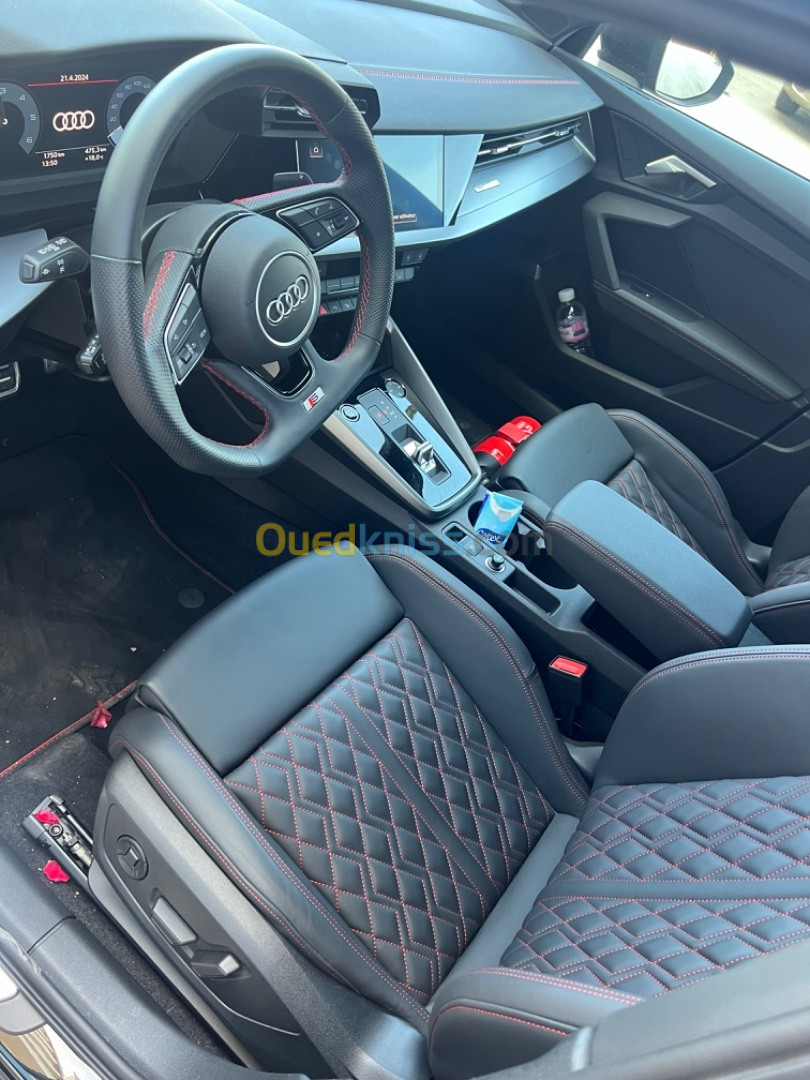 Audi A3 2023 Edition black