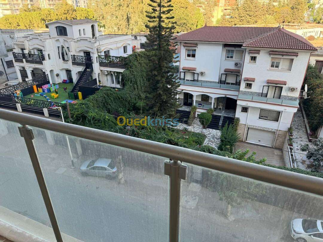 Location Appartement F4 Alger Cheraga