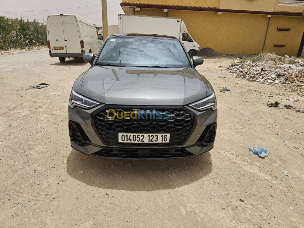 Audi Q3 2023 Q3