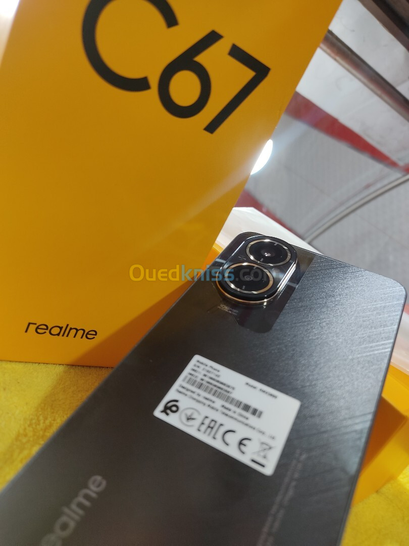 Realme C67