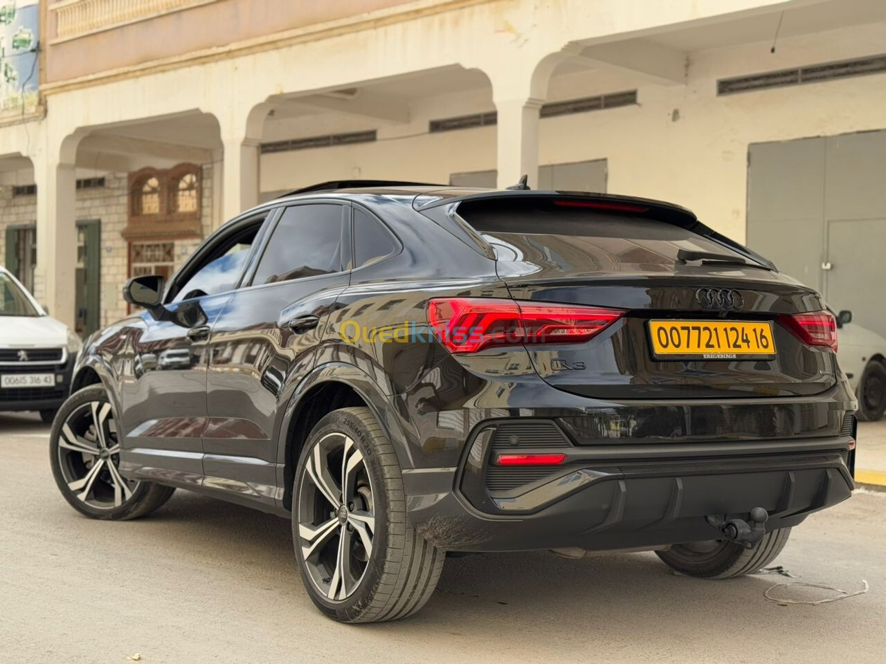 Audi Q3 2024 S line