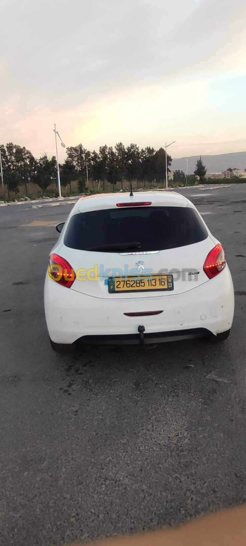 Peugeot 208 2013 Allure