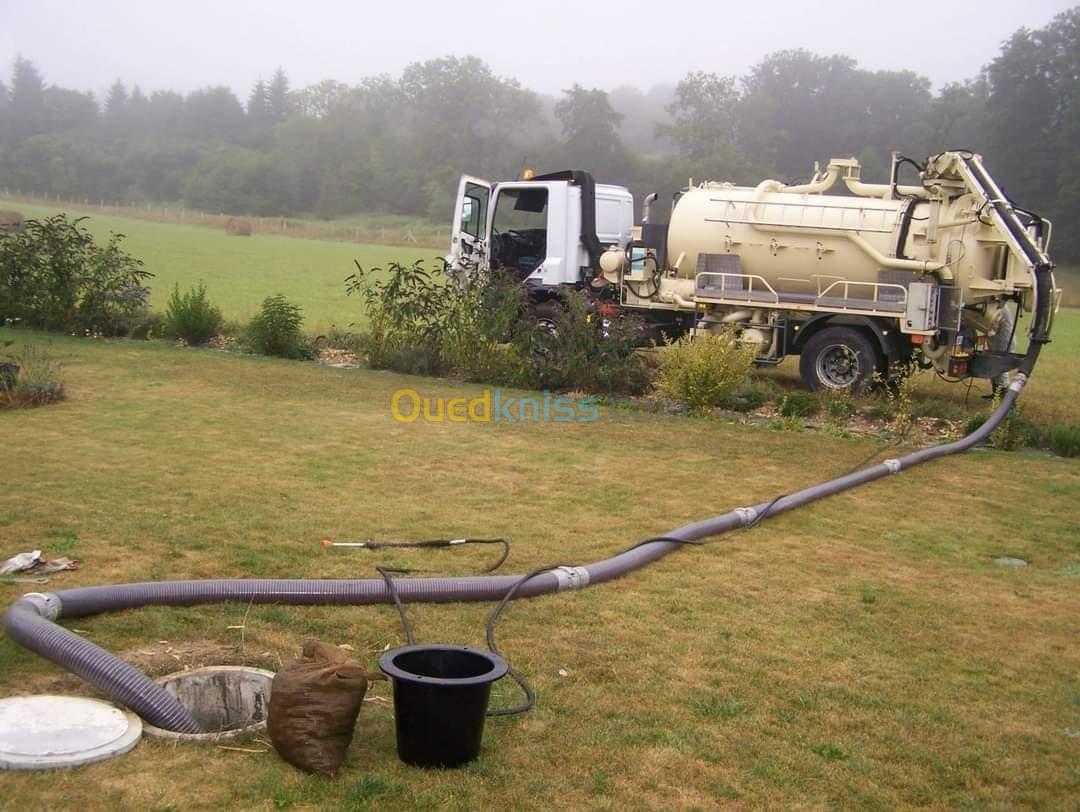 Camion vidangour débouchage de canalisation 