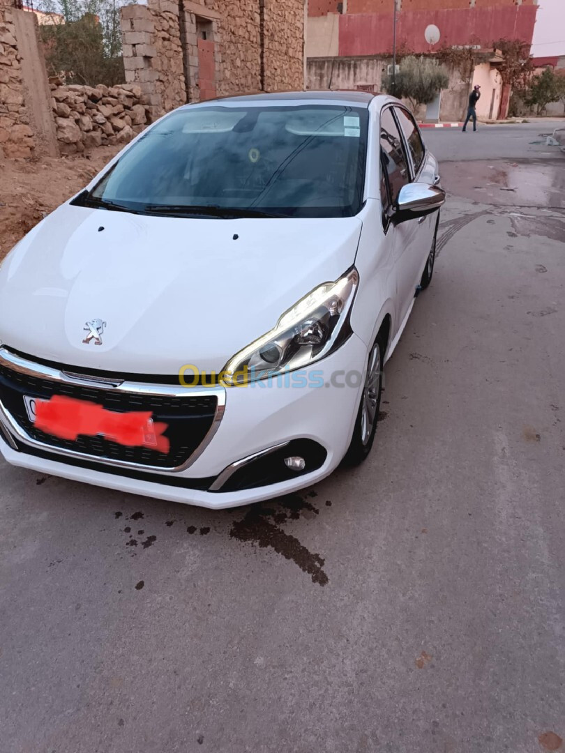 Peugeot 208 2019 Allure Facelift