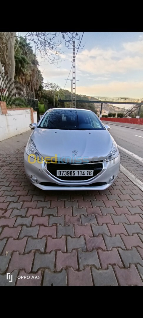 Peugeot 208 2014 208