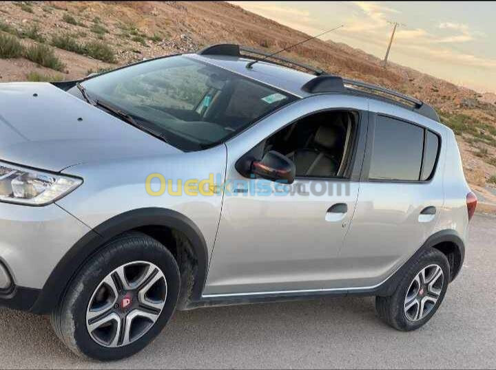 Dacia Sandero 2020 Techroad