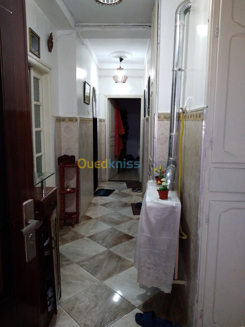 Vente Appartement F3 Mostaganem Mezghrane