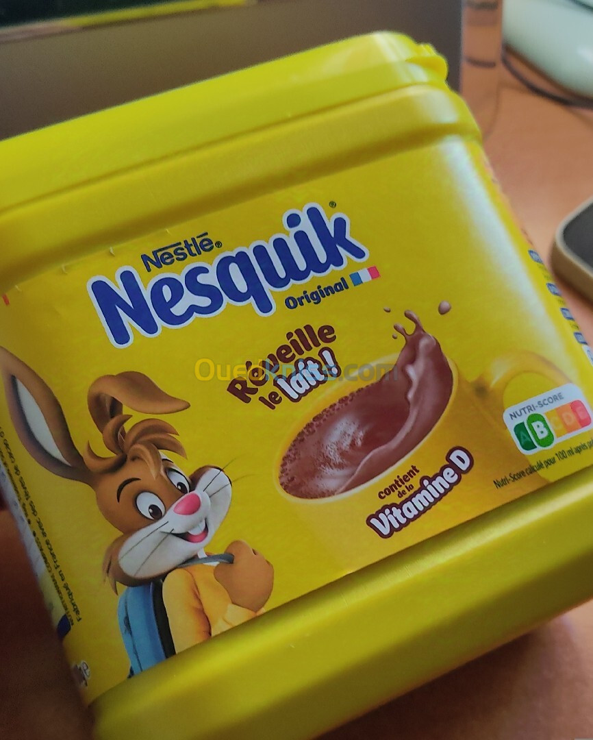 Nesquik Nestlé chocolat en poudre pour lait made in France 