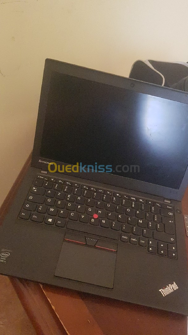 Lenovo thinkpad i3