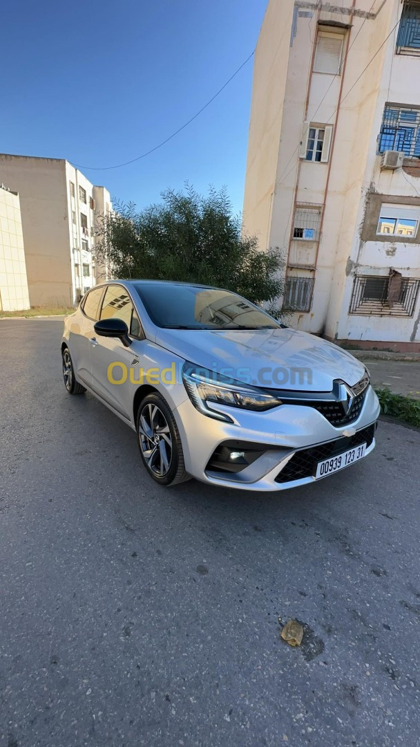 Renault Cloi5rsline 2023 