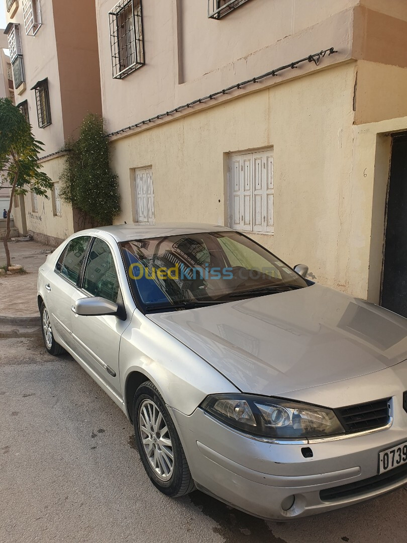 Renault Laguna 2 2001 Phase 2