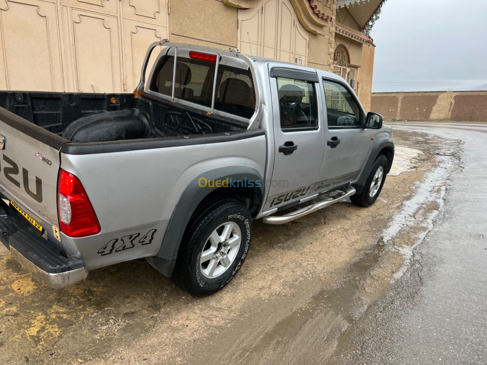 Isuzu D Max 2011 D Max