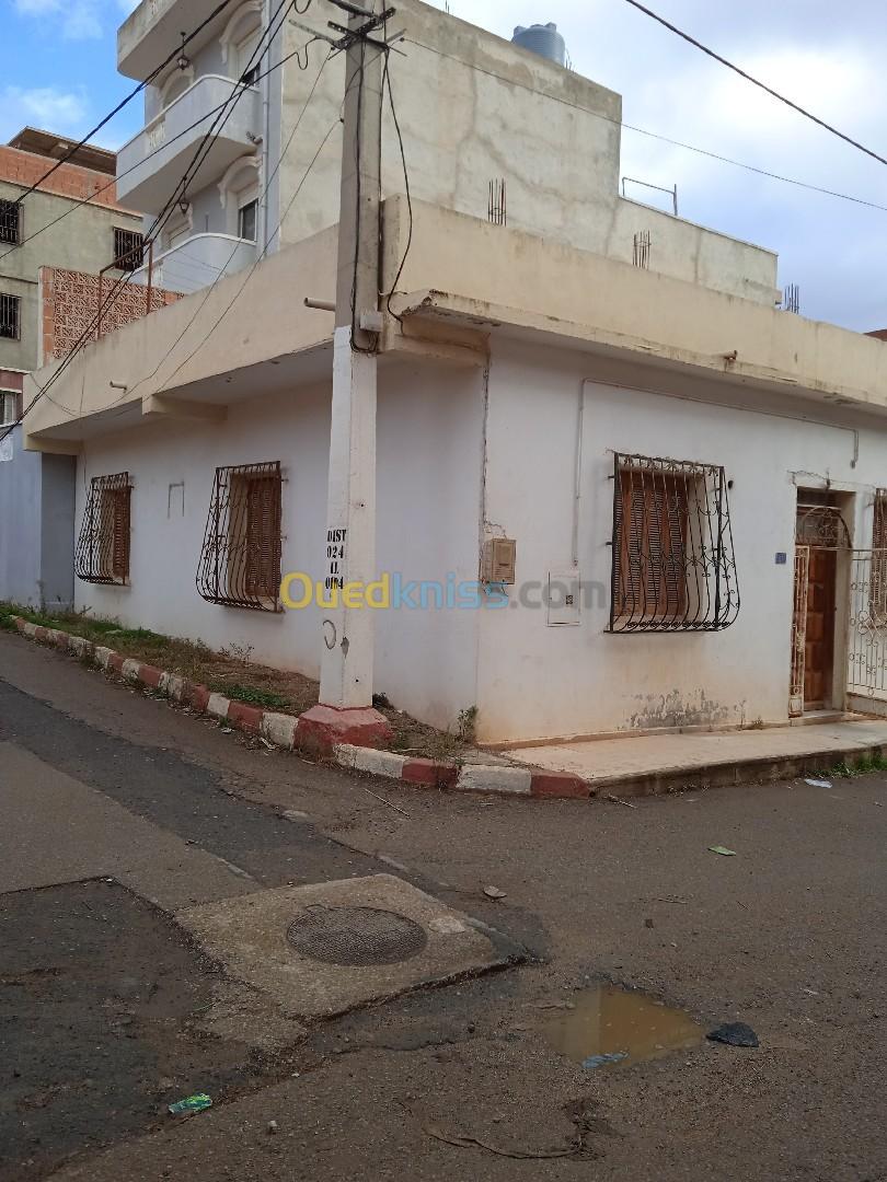 Location Appartement F4 Tipaza Kolea