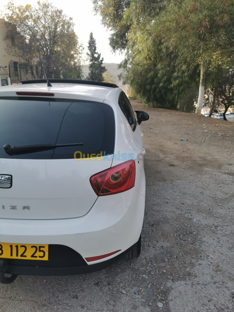 Seat Ibiza 2012 Fully +Toit ouvrant