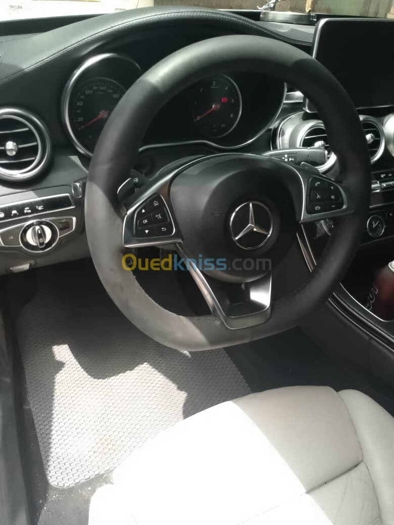 Mercedes Classe C 2017 220