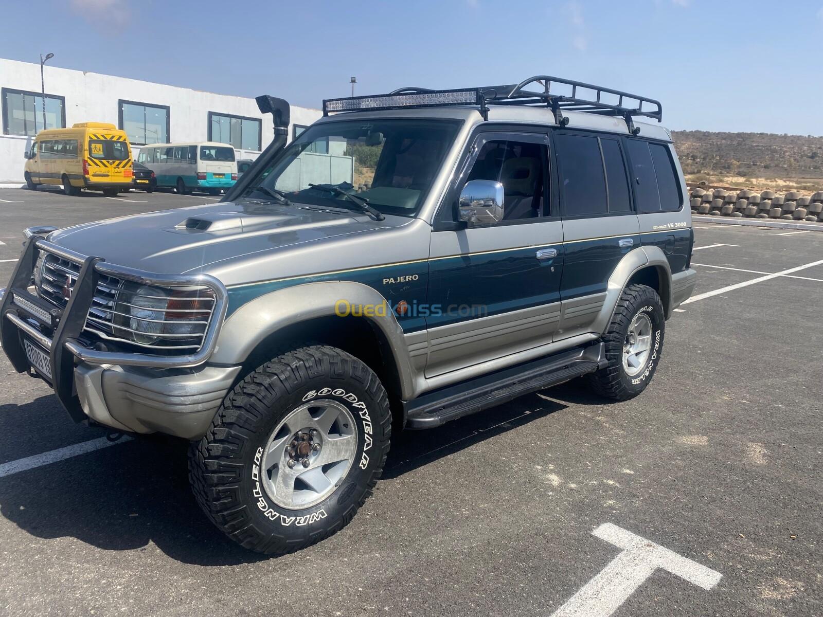 Mitsubishi Pajero Court 1998 Pajero Court