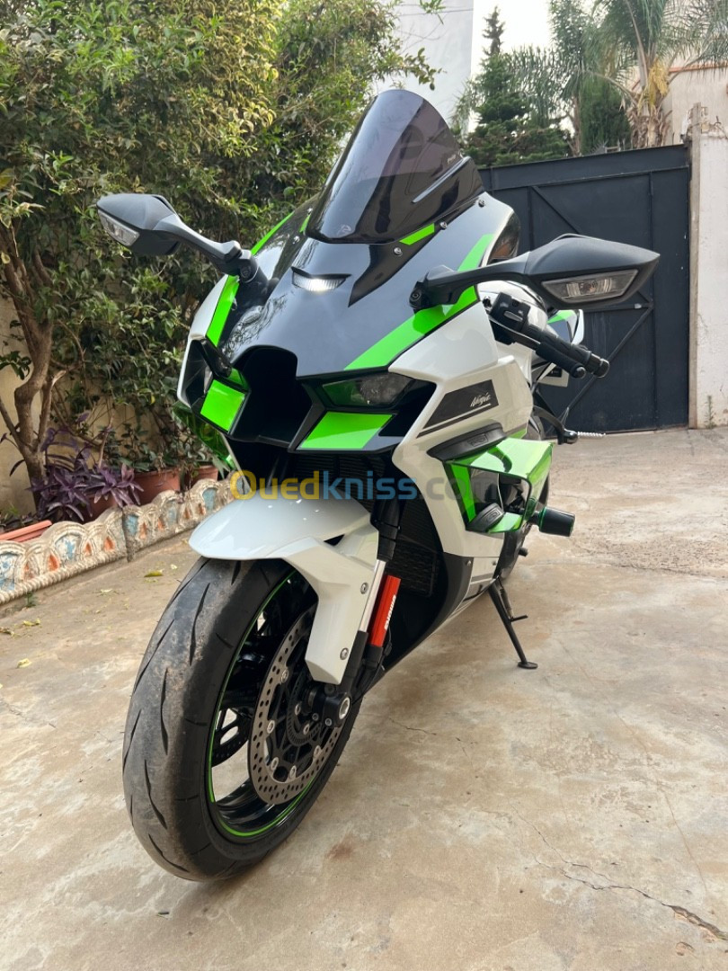 Kawasaki Ninja zx10r 2023