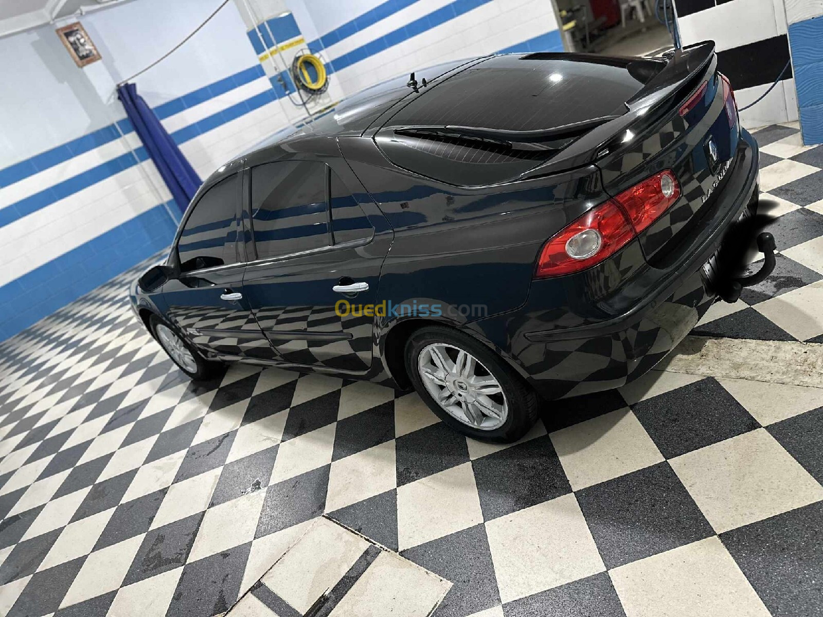 Renault Laguna 2 2002 Inesaille pari