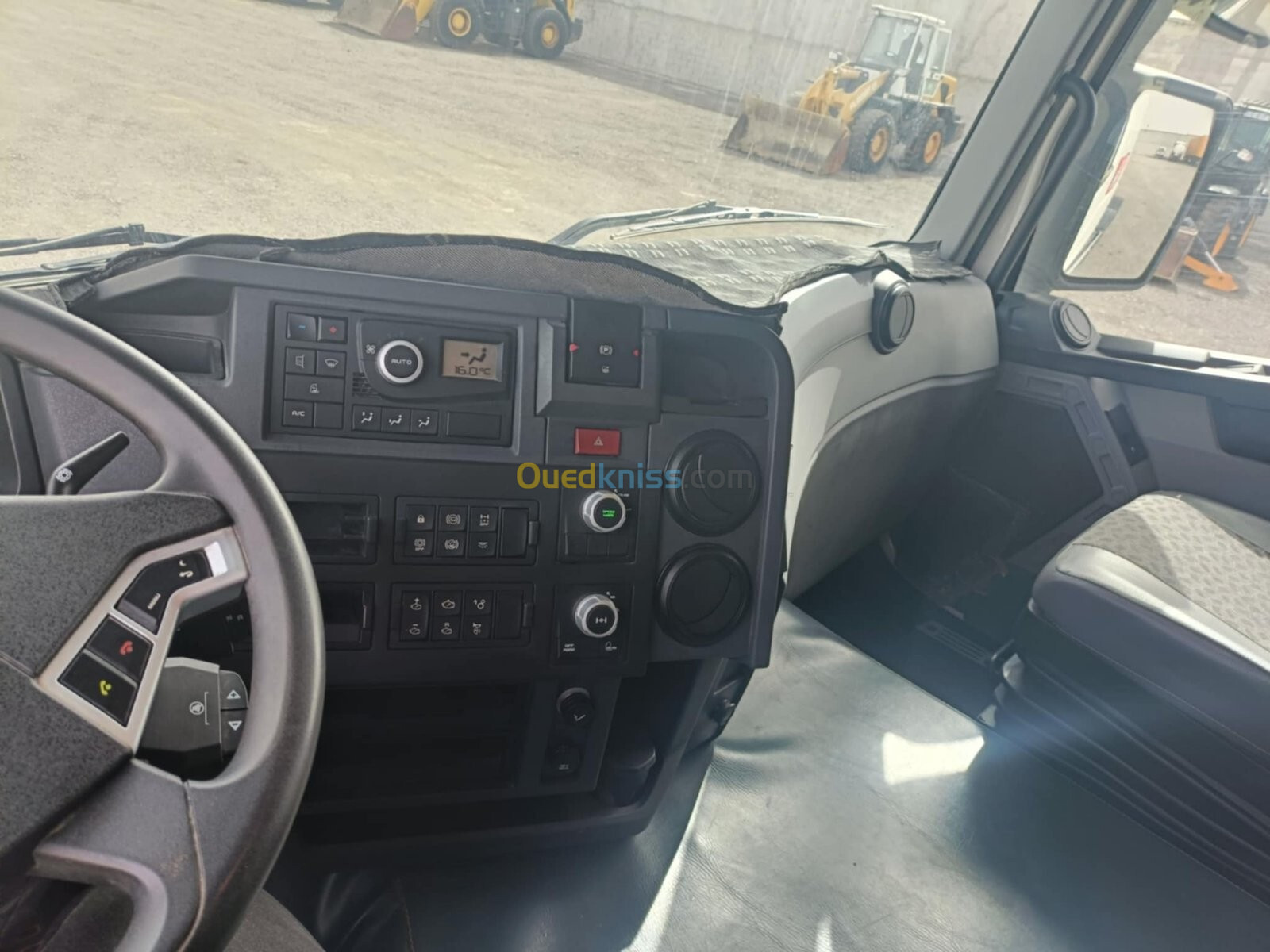 CAMION RENAULT K500 6X4 2019