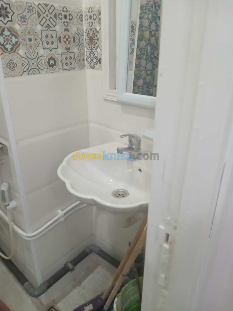 Location Appartement F01 Alger Hussein dey