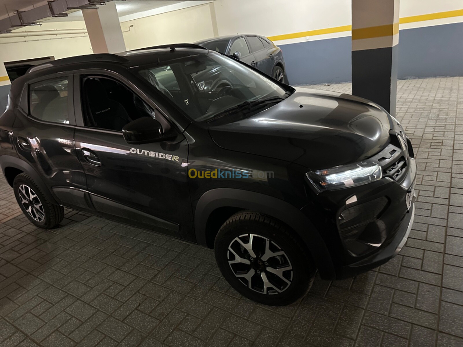 Renault Kwid 2024 Outsider