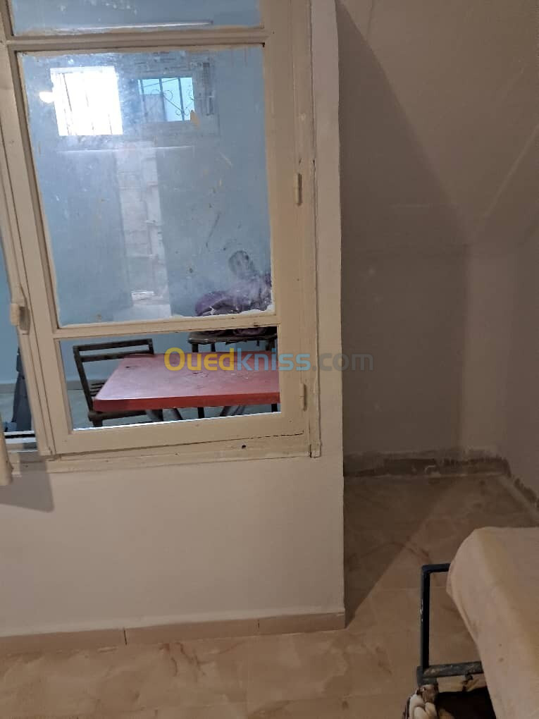 Location Appartement F2 Alger Ain taya