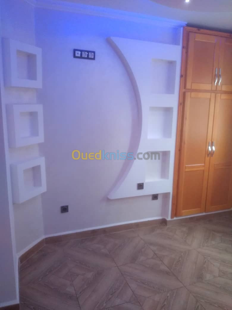 Location Appartement F4 Alger Douera