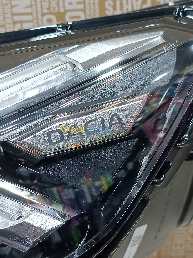 Optique d'origine NEW Dacia Sandero 