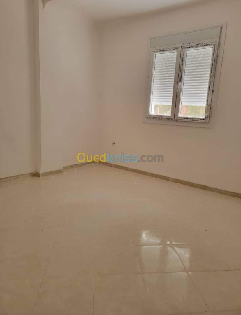 Location Appartement F3 Chlef Chlef