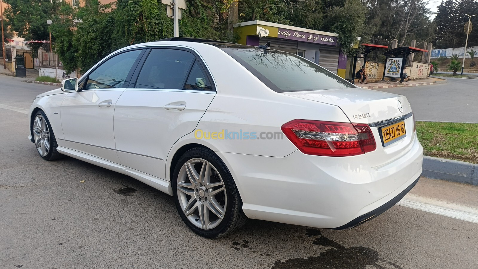 Mercedes Classe E 2015 AVANTGARDE Pack AMG