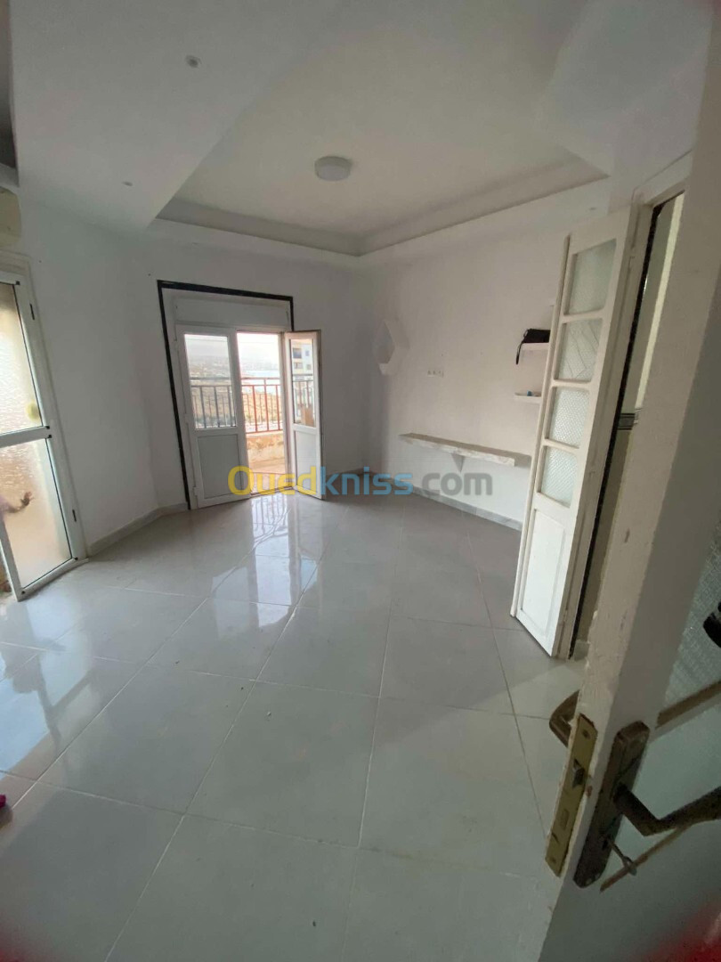 Location Appartement F3 Mostaganem Mostaganem