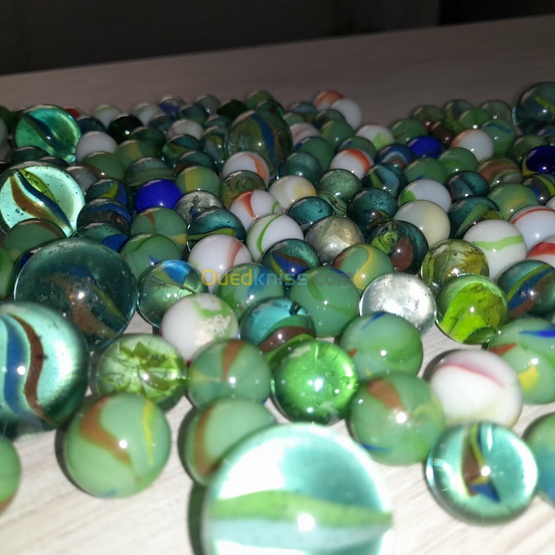 Collection de 162 billes de glass 