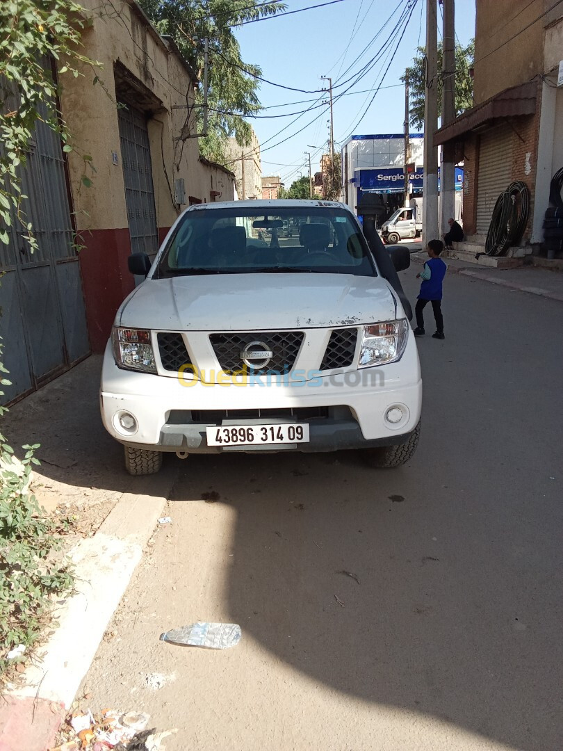 Nissan Navara 2014 Elegance 4x2