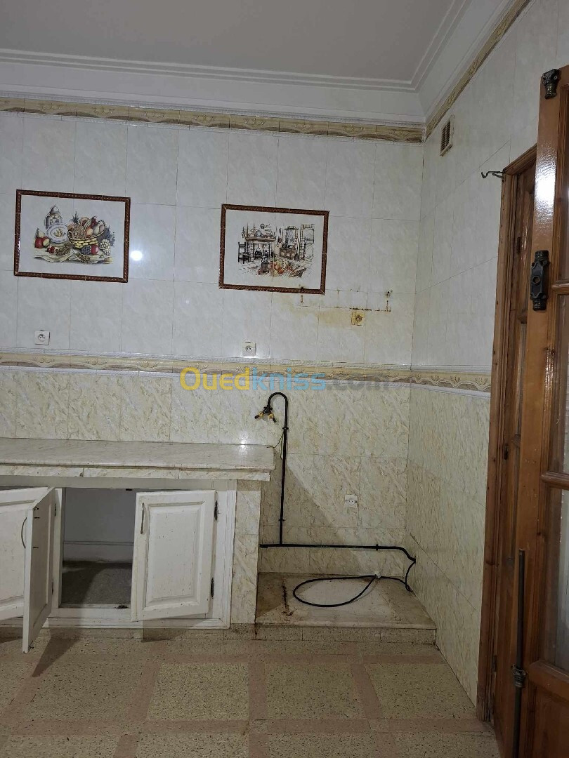 Location Appartement F5 Alger Bordj el kiffan