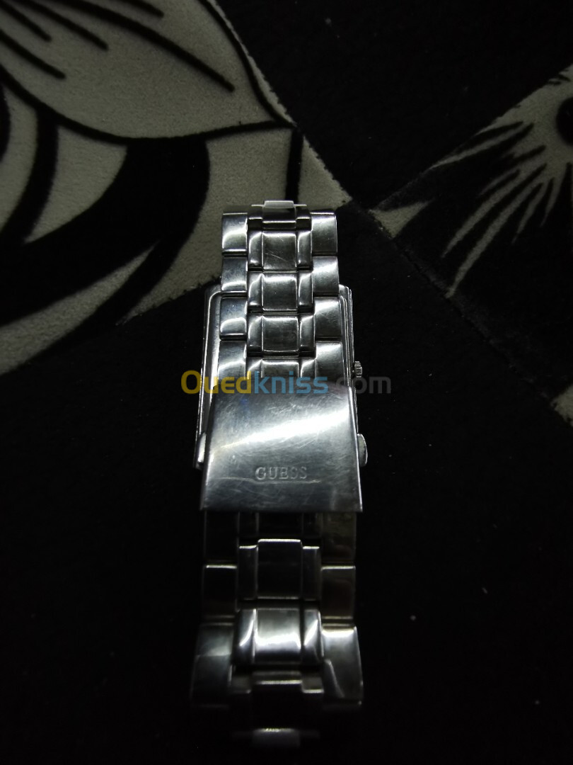 Montre guess