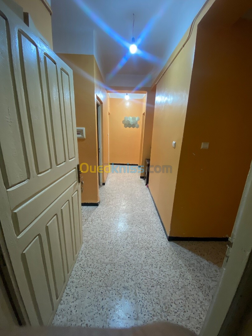 Location Appartement F4 Tipaza Douaouda