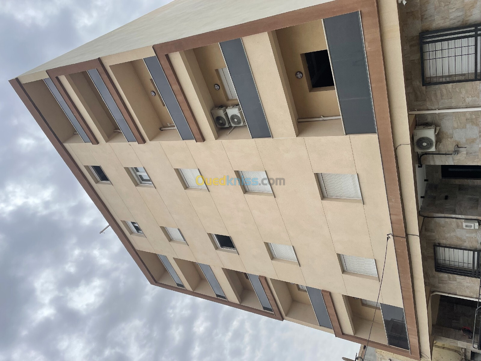 Vente Appartement F3 Alger Bordj el bahri