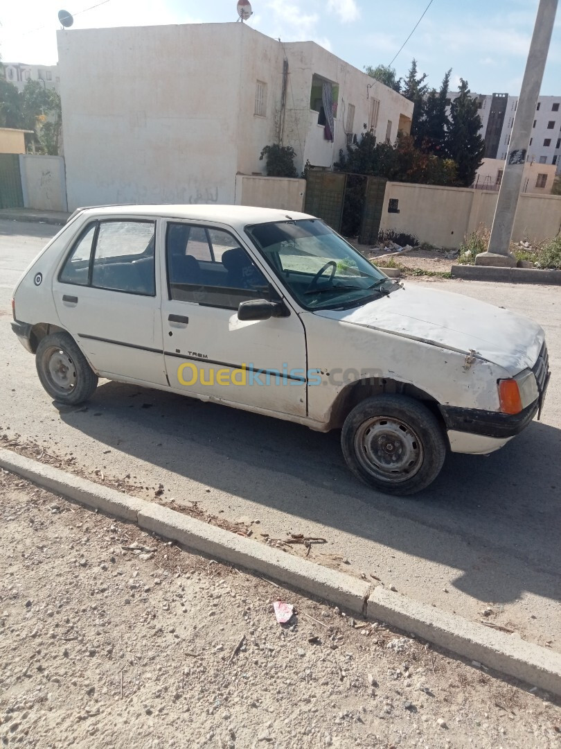 Peugeot 205 1987 